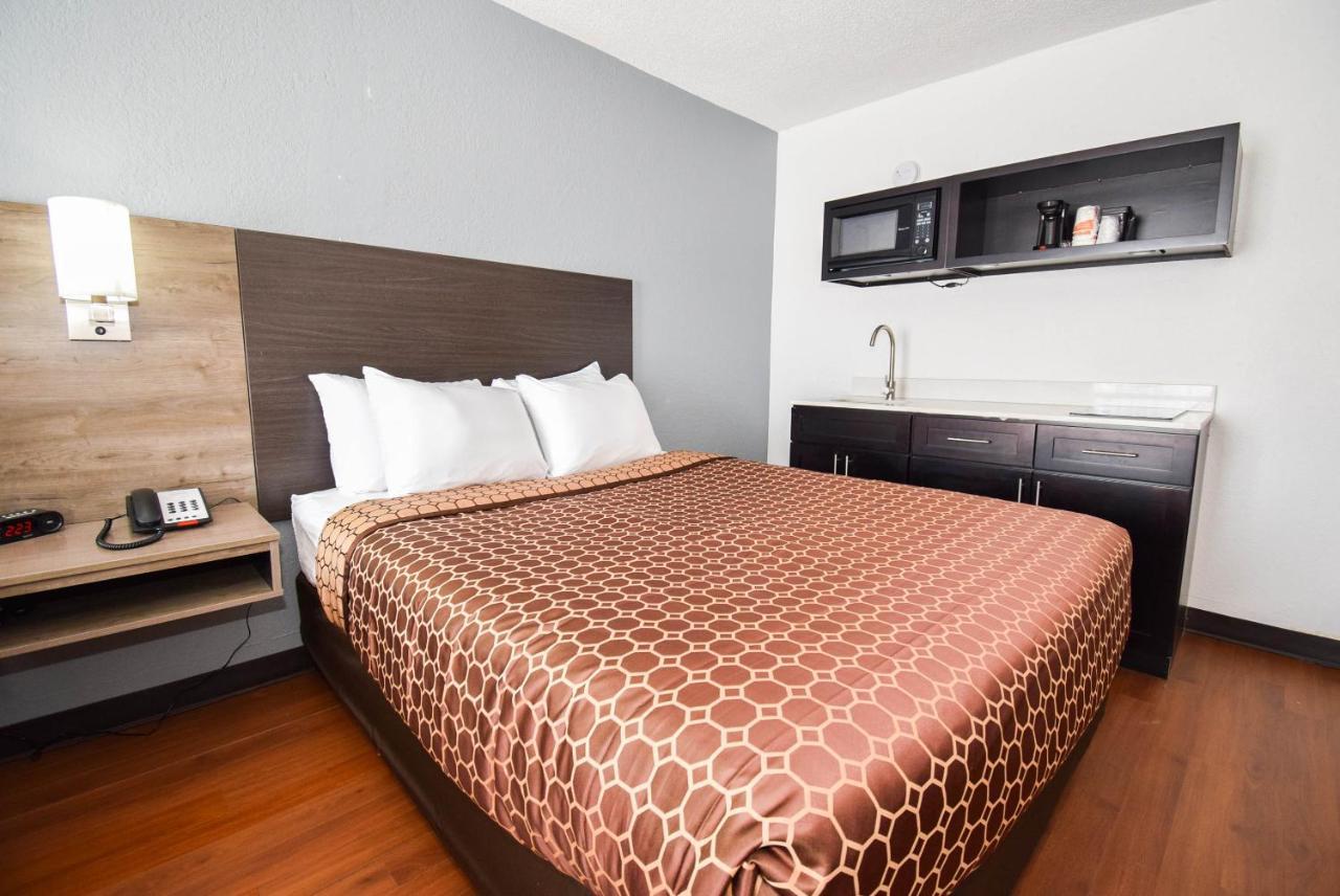 Quality Inn & Suites Салфер-Спрингс Экстерьер фото