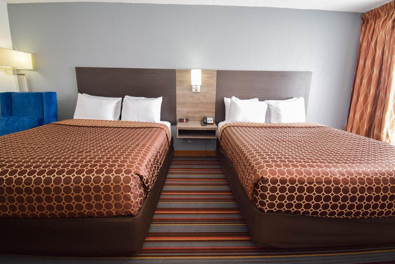 Quality Inn & Suites Салфер-Спрингс Экстерьер фото