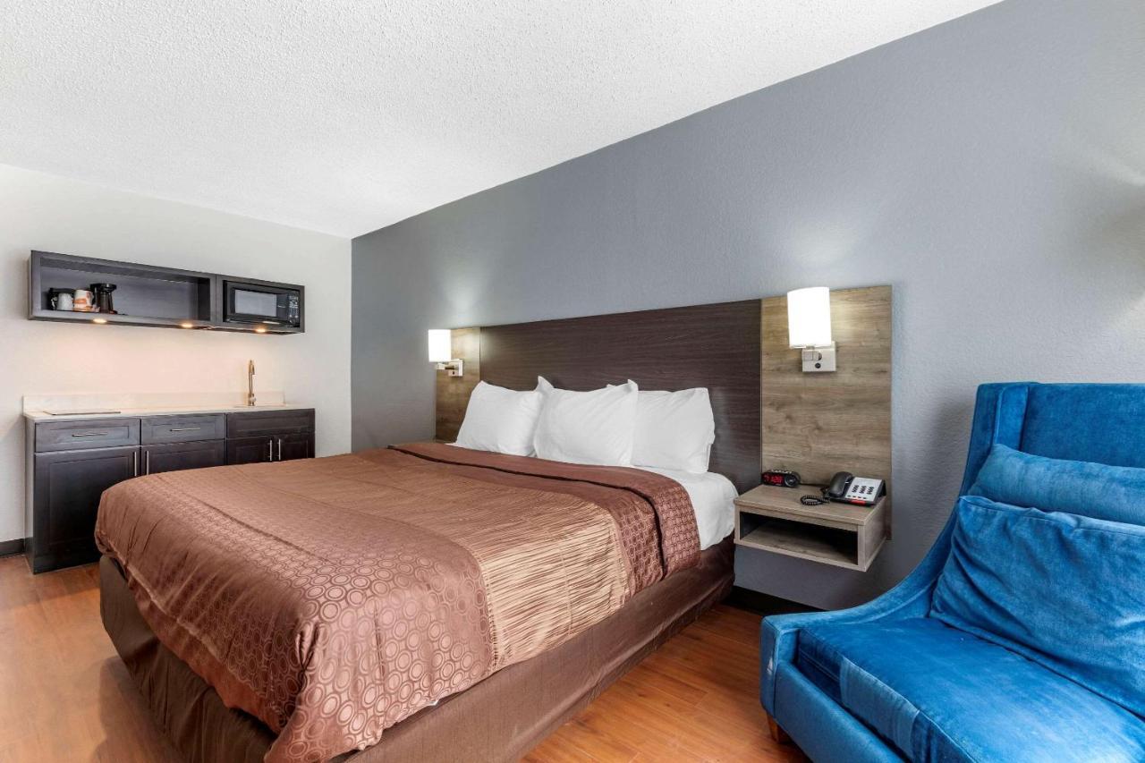 Quality Inn & Suites Салфер-Спрингс Экстерьер фото